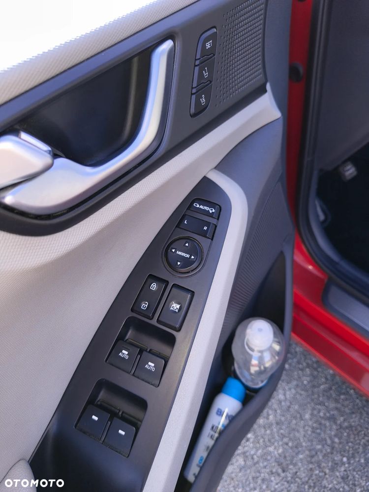 Hyundai IONIQ plug-in hybrid Platinum - 16