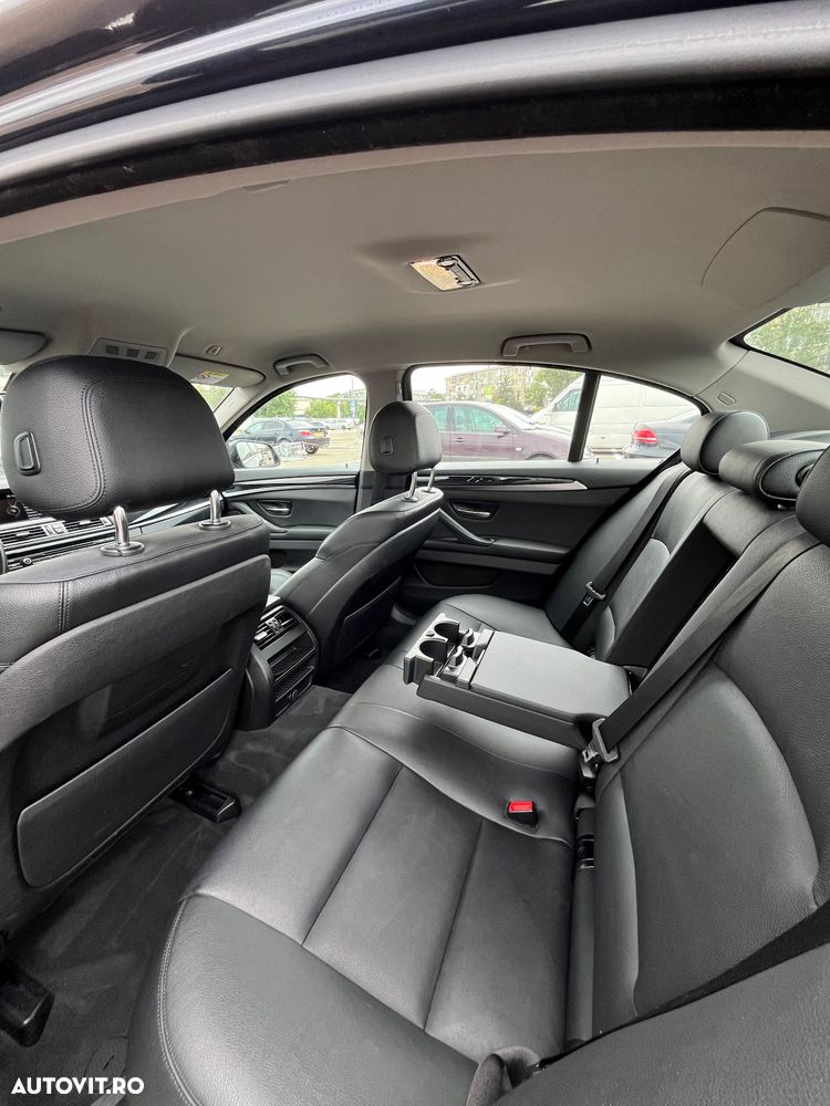 BMW Seria 5 520d xDrive AT - 5