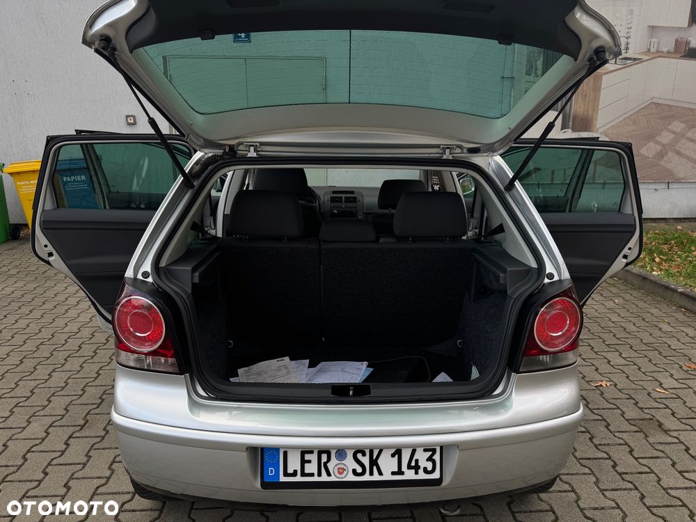 Volkswagen Polo - 29
