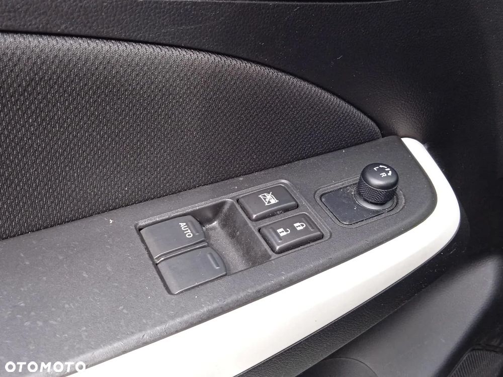 Suzuki Swift 1.2 Dualjet SHVS Premium - 28