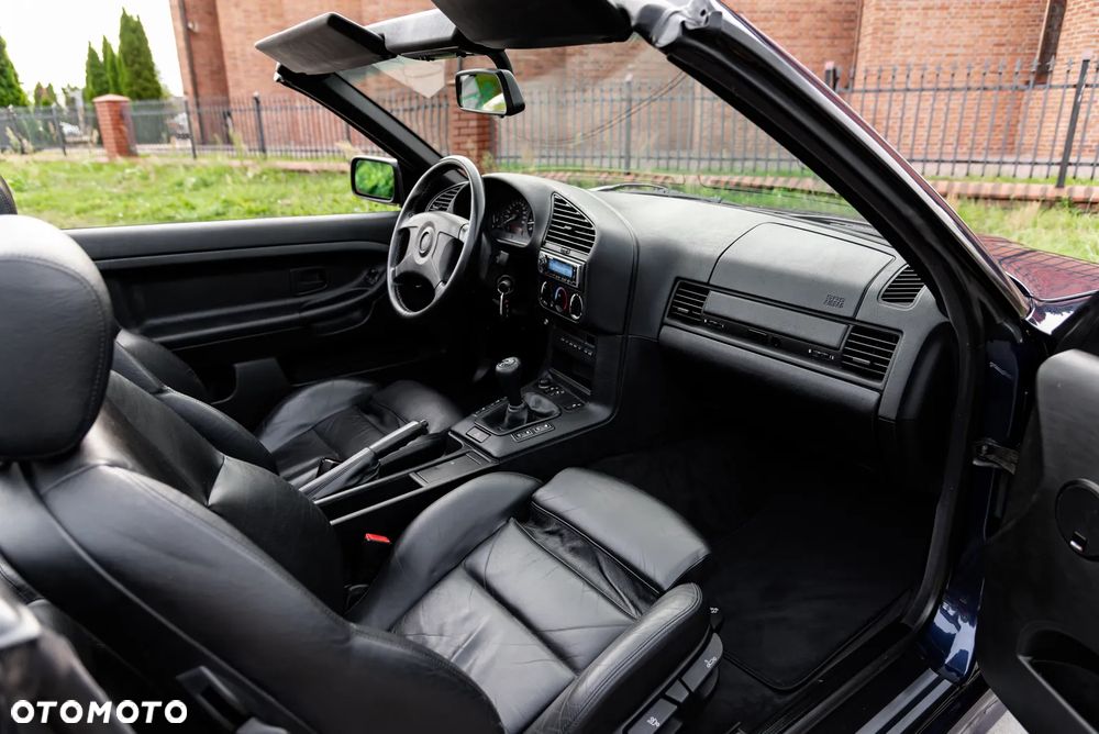 BMW Seria 3 - 26