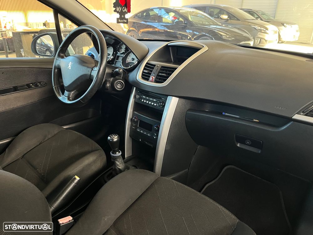 Peugeot 207 1.6 HDi Sport - 9
