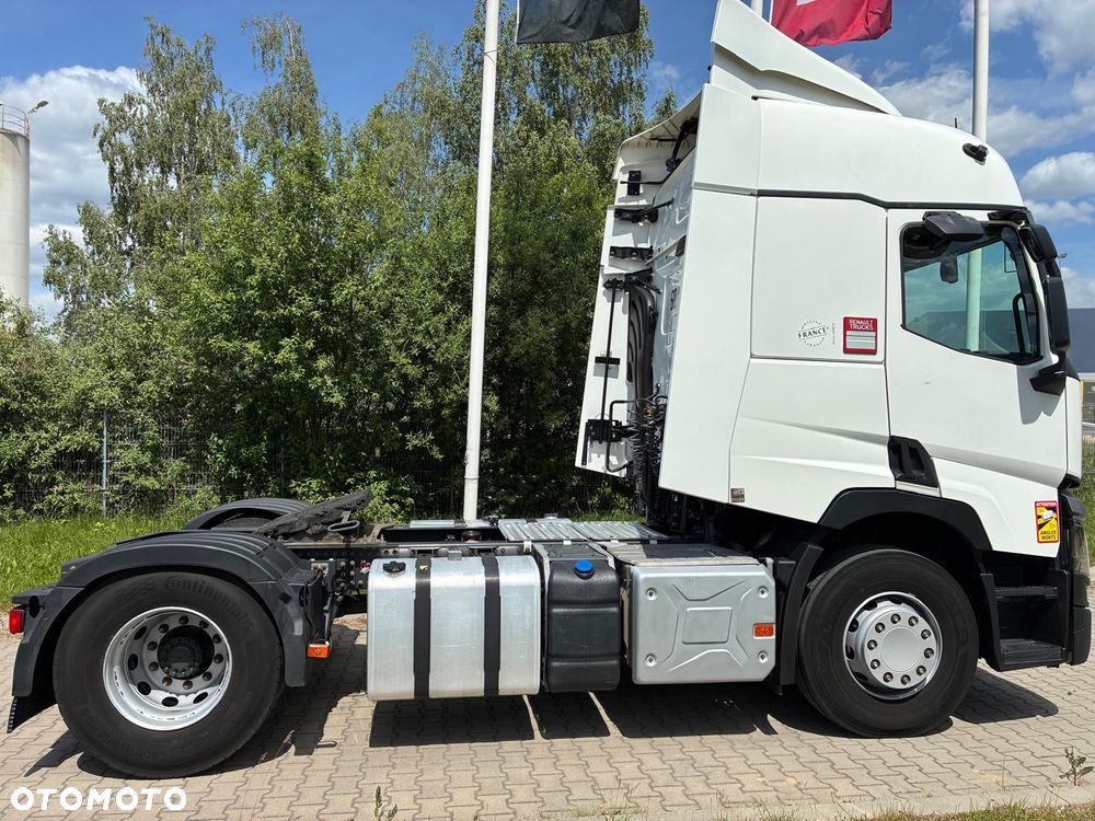 Renault T480 Sleeper Cab - 5