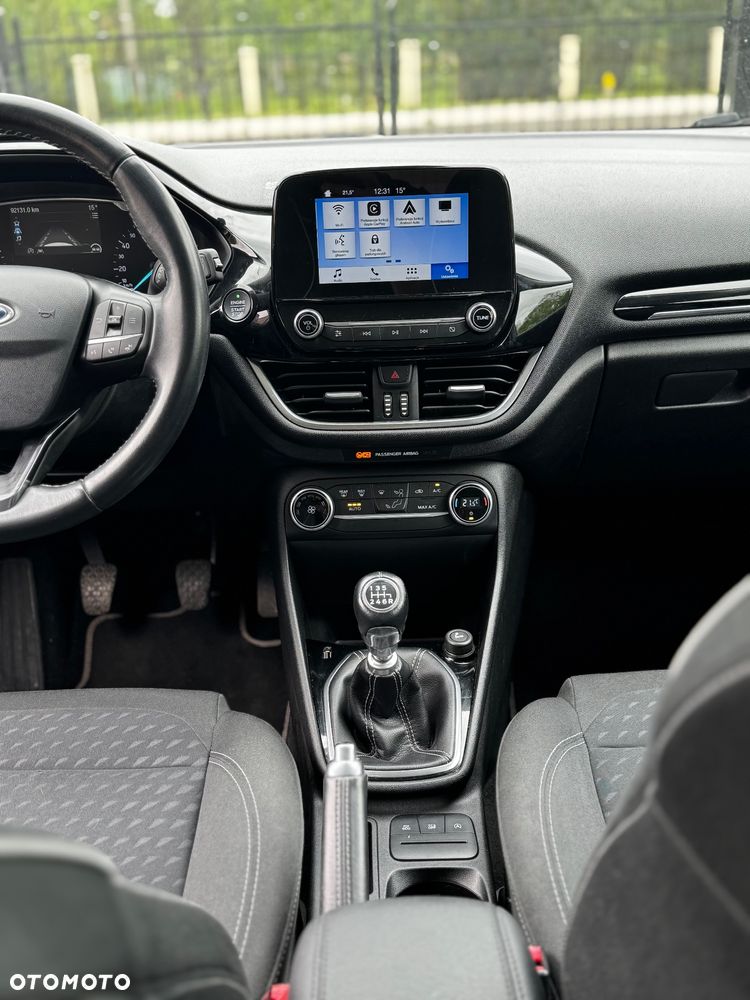 Ford Fiesta - 16