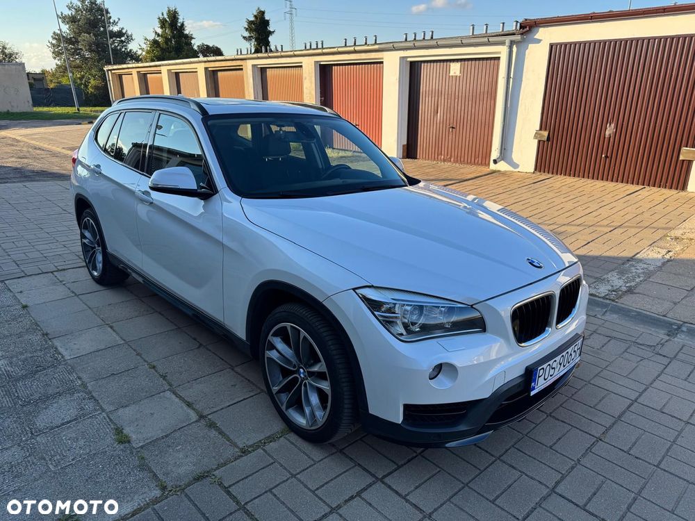 BMW X1 sDrive18d Sport Line - 4