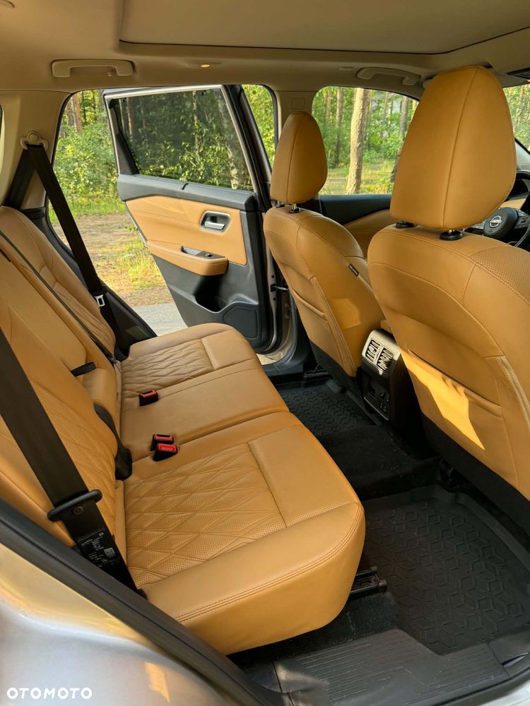 Nissan X-Trail - 10