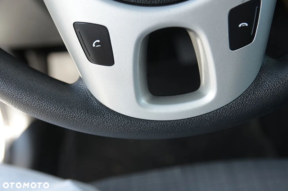 Kia Venga - 30
