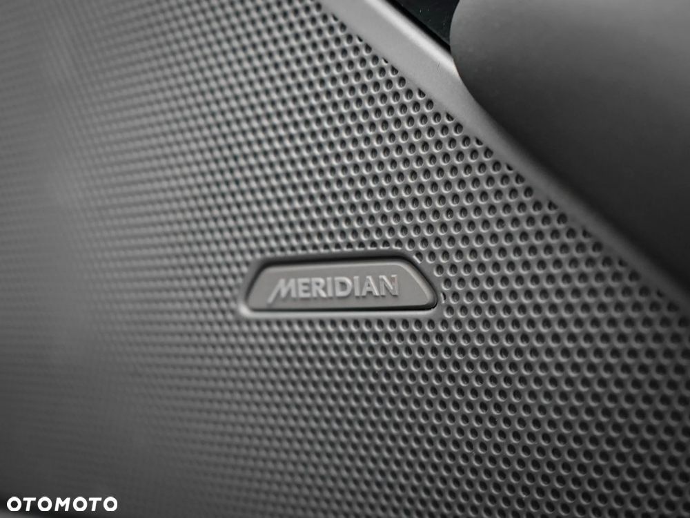 Land Rover Range Rover Velar 2.0 D200 mHEV Dynamic SE - 24