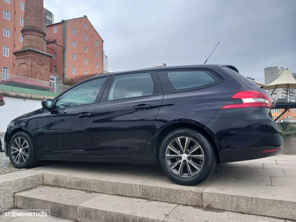 Peugeot 308 SW BlueHDi 120 Stop & Start Style - 19