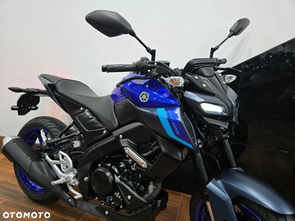 Yamaha MT - 28