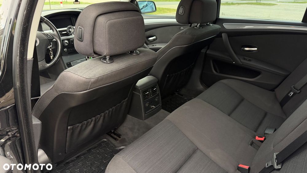 BMW Seria 5 - 11