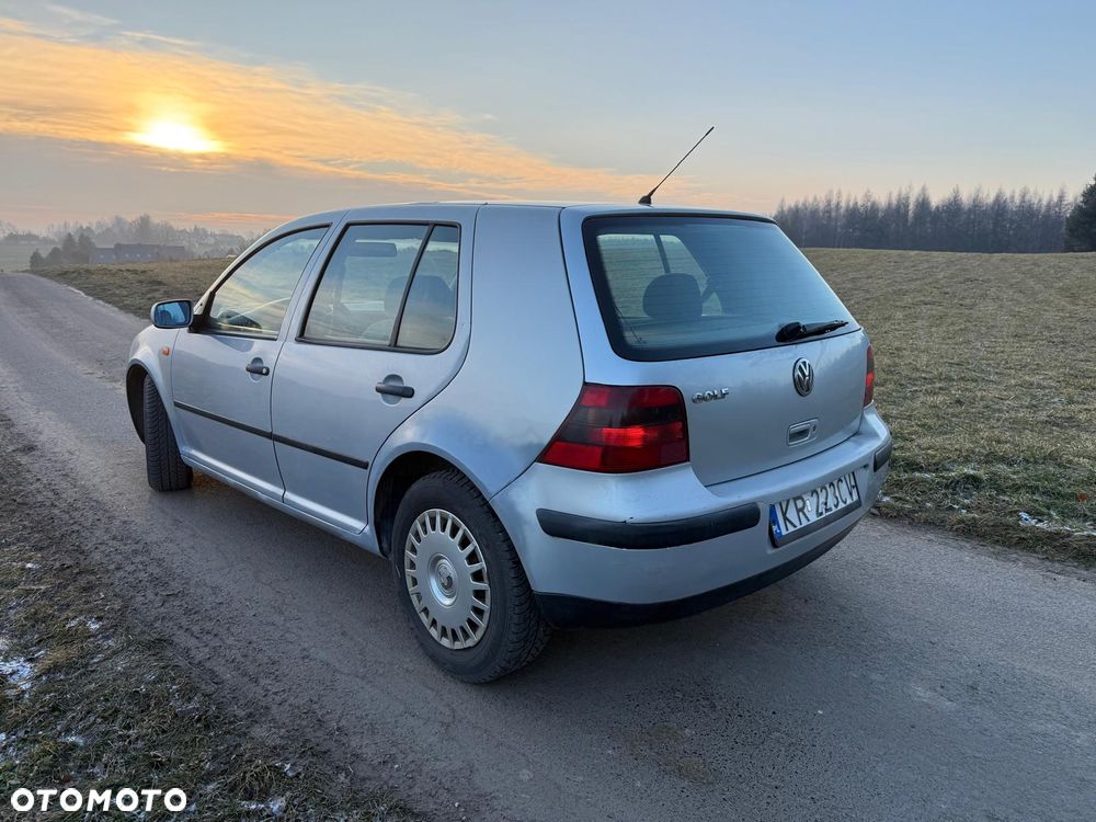 Volkswagen Golf 1.9 CL TDI - 3