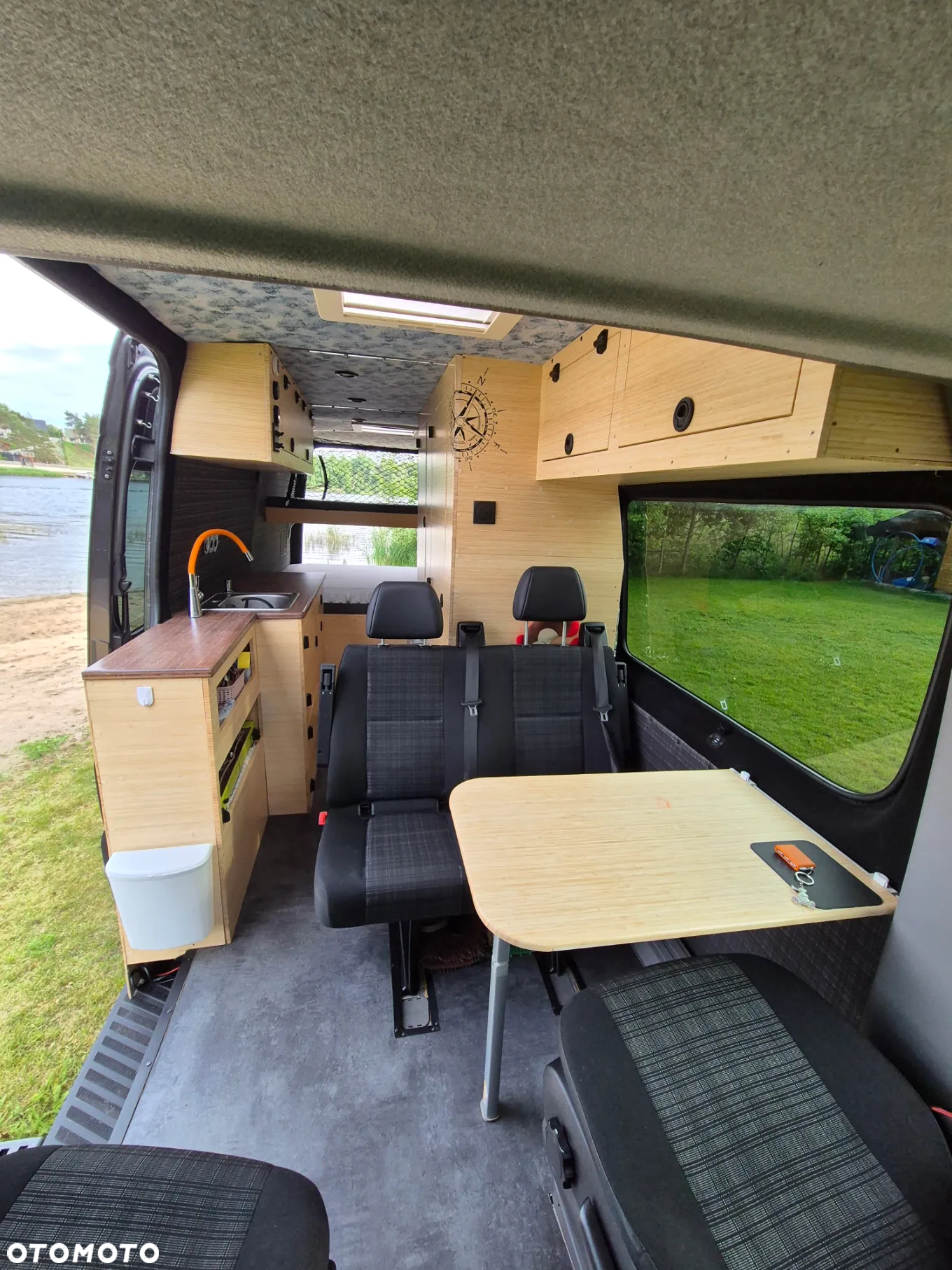 Mercedes-Benz Sprinter 319 - 6