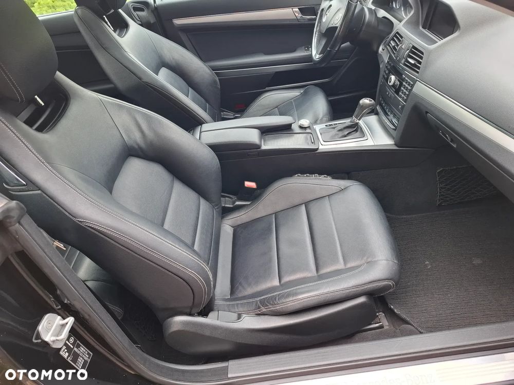 Mercedes-Benz Klasa E - 18