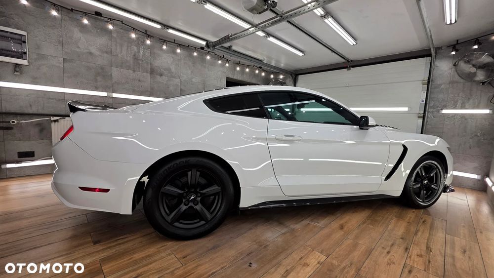 Ford Mustang 3.7 V6 - 20