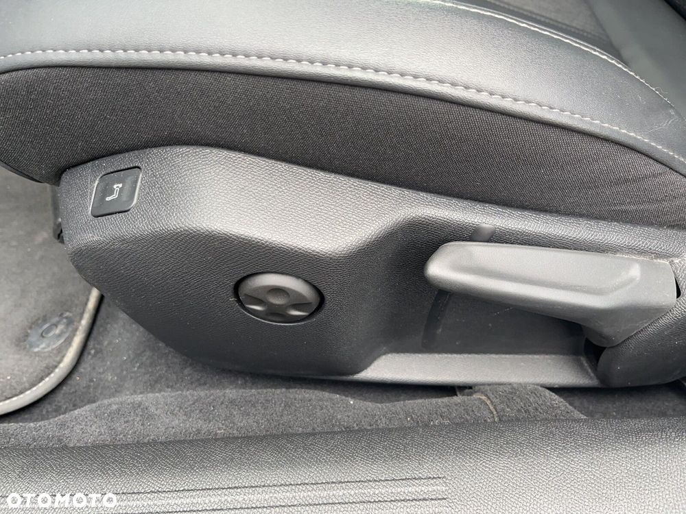 Peugeot 508 1.6 PureTech Allure S&S EAT8 - 23