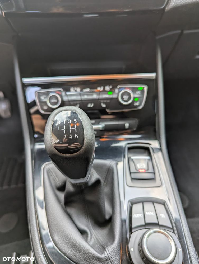 BMW Seria 2 218i Gran Tourer Advantage - 15