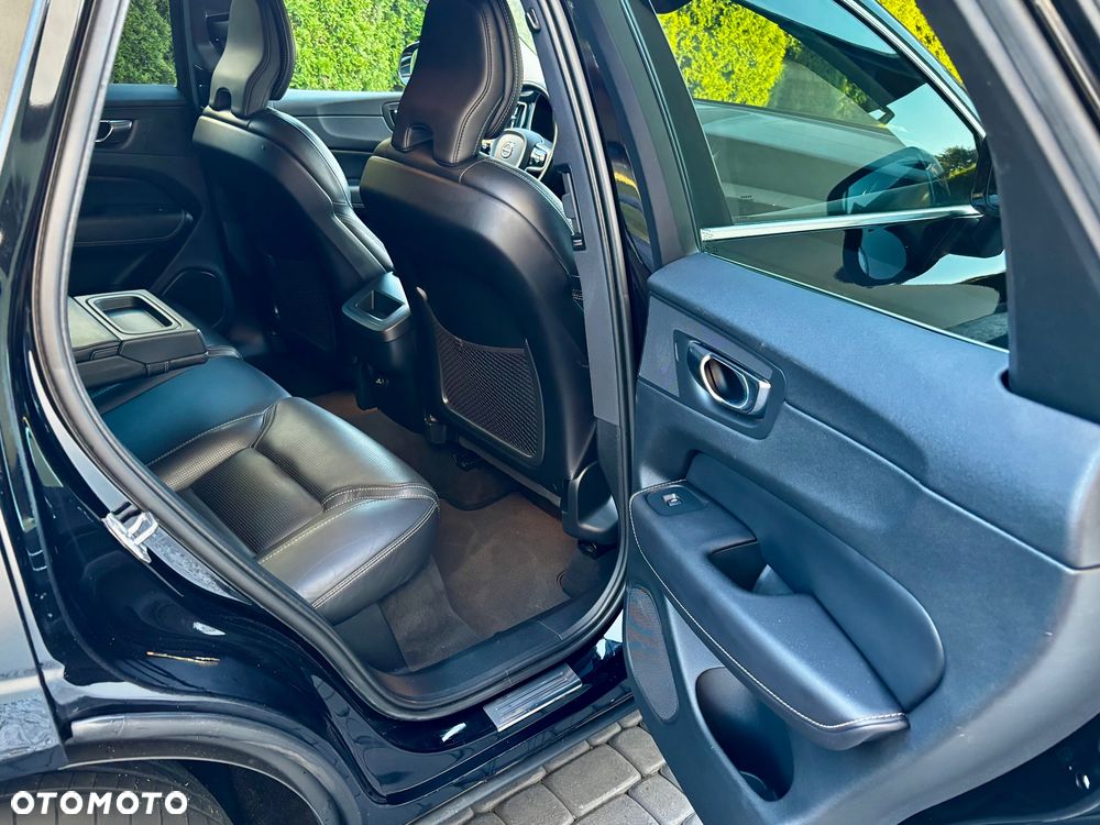Volvo XC 60 D4 AWD Inscription - 18