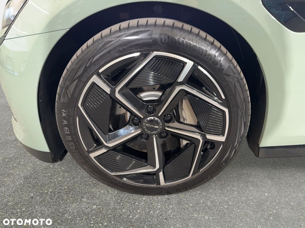 BYD Seal - 11