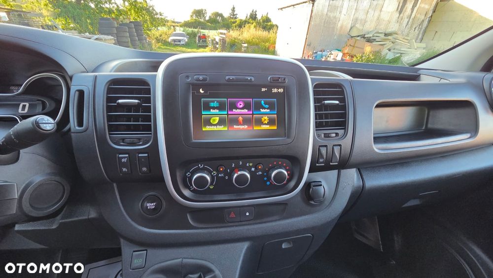 Renault Trafic - 11