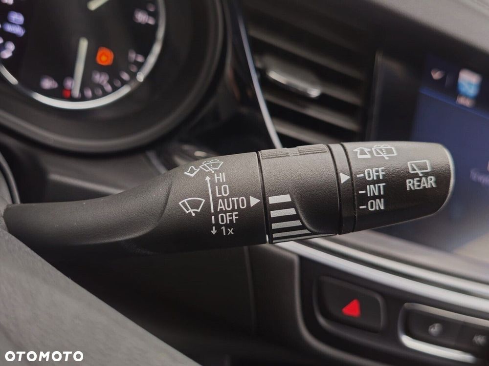 Opel Insignia 2.0 CDTI Elegance S&S - 12