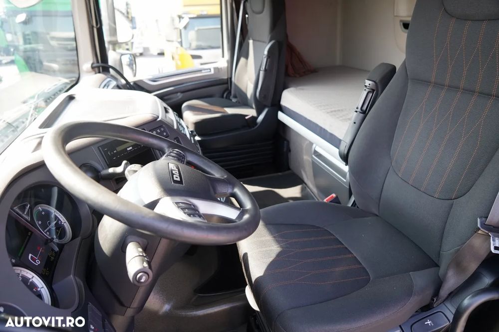 DAF XF 480 / COMBINAȚIE TANDEM / 120 M3 / PUNȚĂ RIDICATĂ / + REMORCĂ WECON / PUNȚI SAF - 29