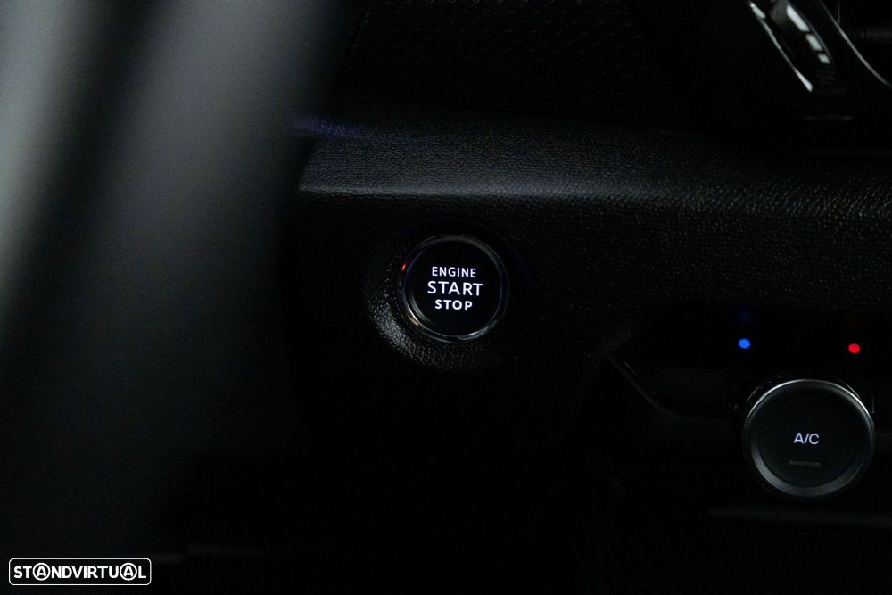 Citroën C4 1.2 PureTech Shine Pack EAT8 - 29