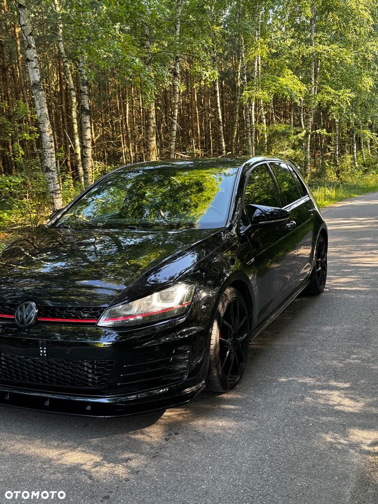 Volkswagen Golf 2.0 TSI BMT GTI Performance DSG - 3
