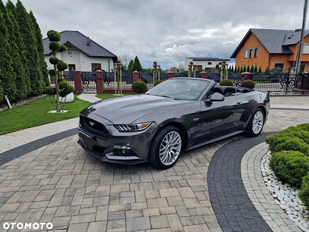 Ford Mustang 5.0 V8 GT - 4