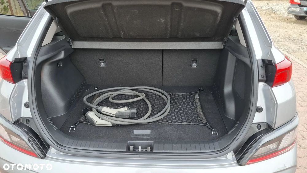 Hyundai Kona Business - 27