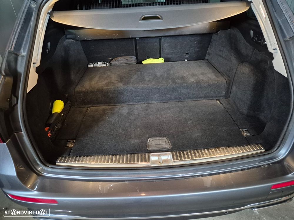 Mercedes-Benz E 300 de 9G-TRONIC - 3