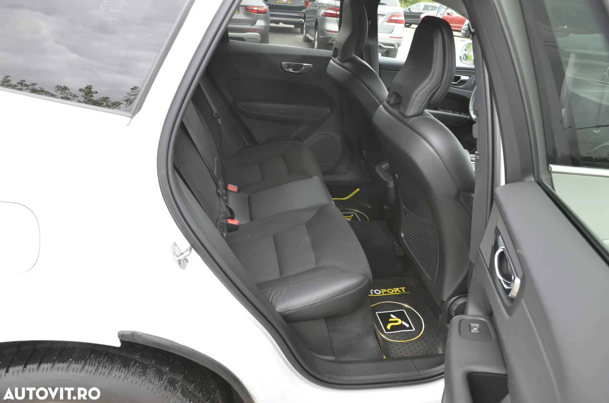 Volvo XC 60 D3 Inscription - 17
