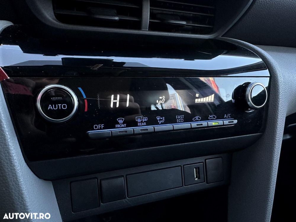 Toyota Yaris Cross - 15