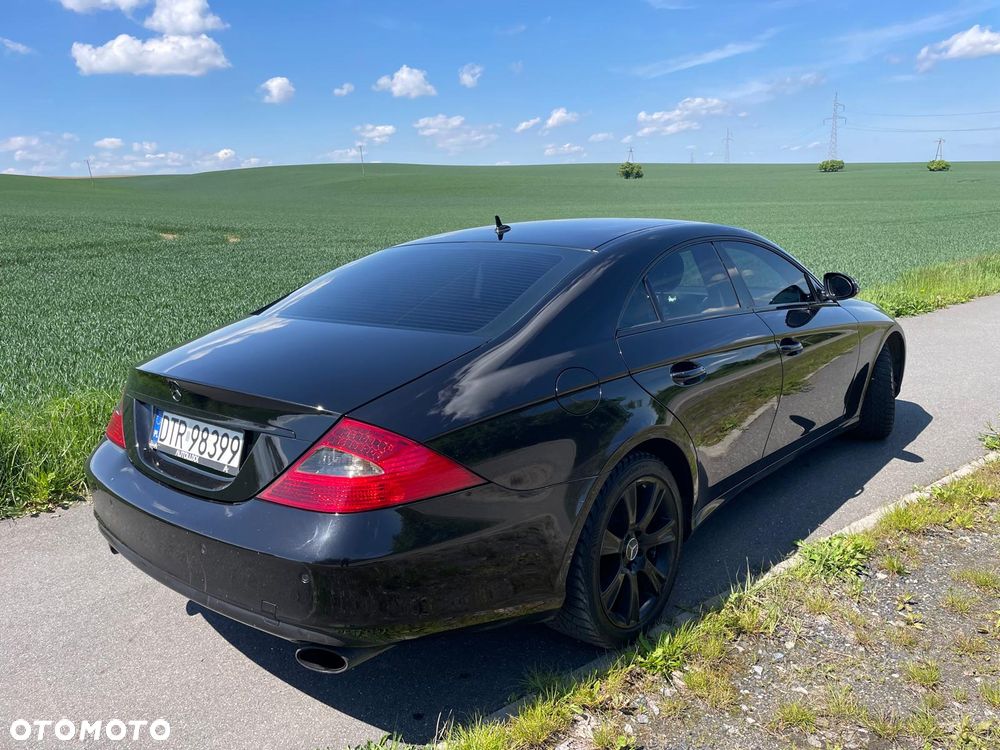 Mercedes-Benz CLS - 6