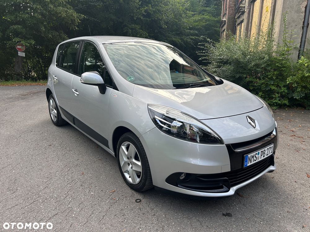 Renault Scenic 1.6 16V 110 TomTom Edition - 31