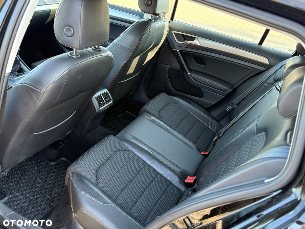 Volkswagen Golf 1.6 TDI 4Motion BlueMotion Technology Comfortline - 10