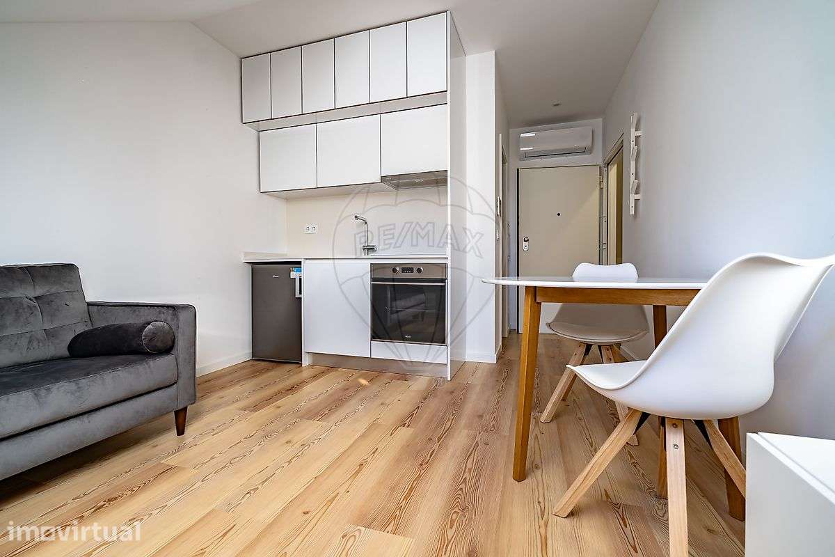 Apartamento T0 para venda - Grande imagem: 2/24