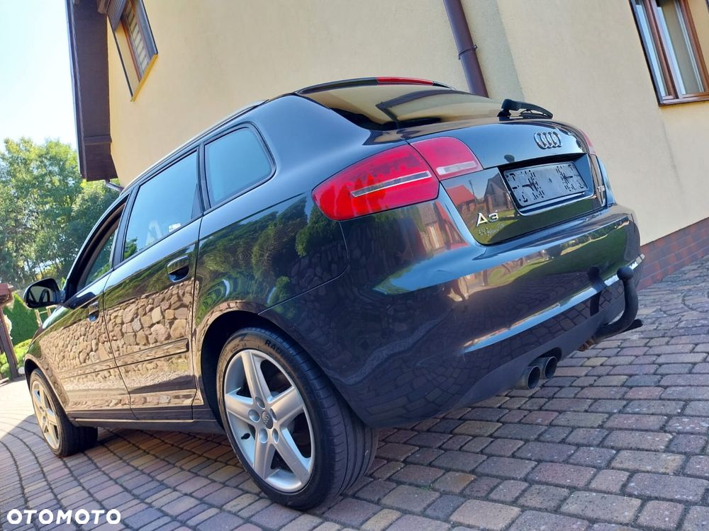 Audi A3 Sportback - 18