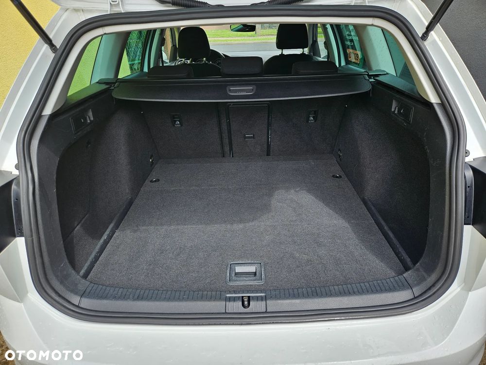 Volkswagen Golf 2.0 TDI BlueMotion Technology Allstar - 9