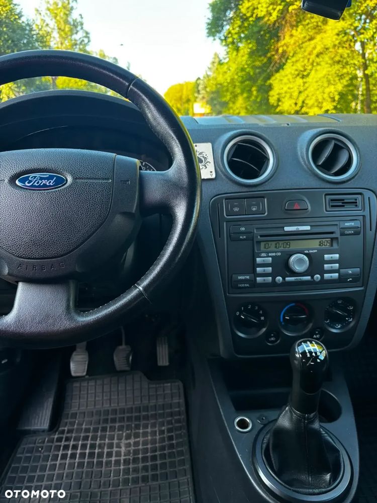 Ford Fusion 1.4 Trend - 2