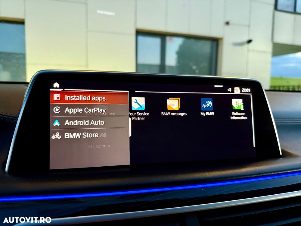 BMW Seria 7 740Ld xDrive - 32