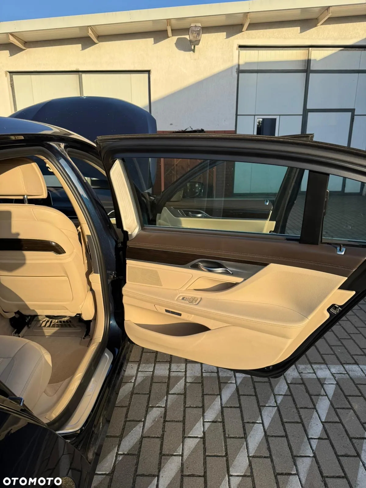 BMW Seria 7 730Ld xDrive - 9