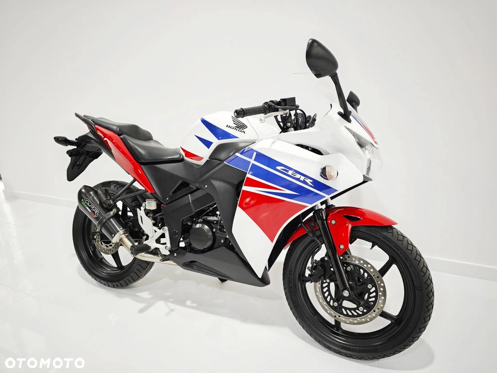 Honda CBR - 7