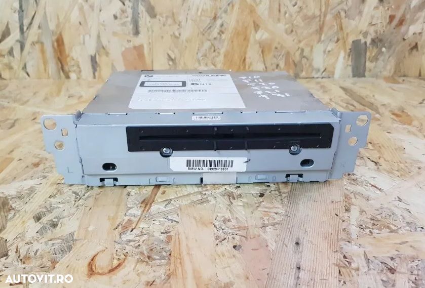 Radio CD Bmw F10 F11 F18 Cod 9294188 - 1