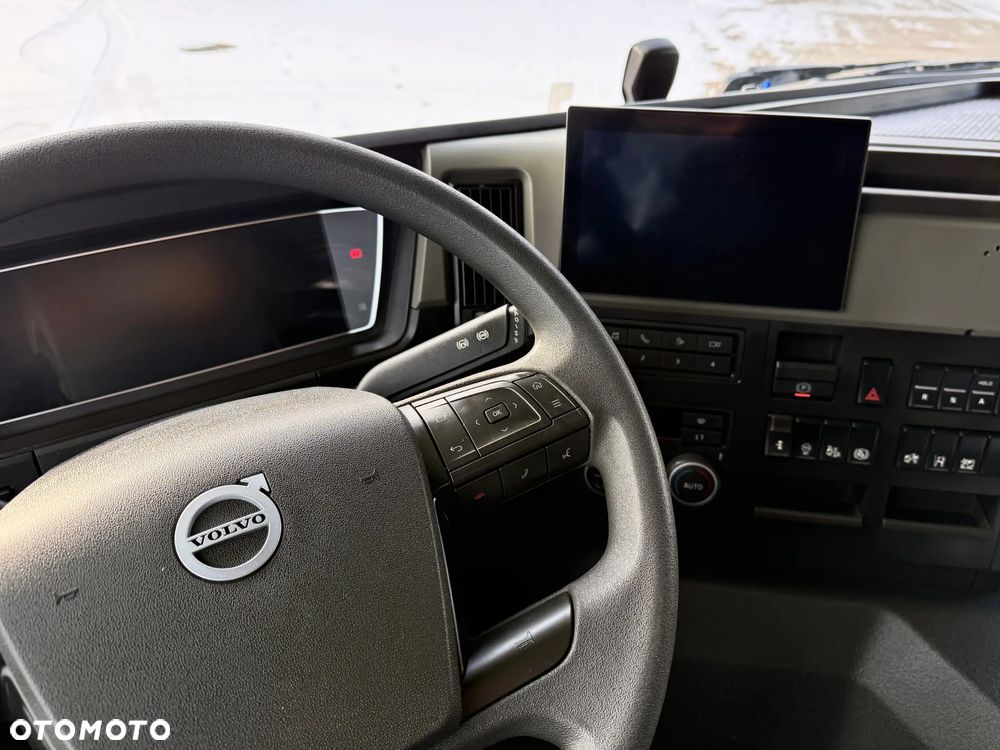 Volvo FM 380 / PRZEJAZDOWY / ZESTAW TANDEM 120 M3 / 7,75 M + 7,75 M / SALON PL - 6