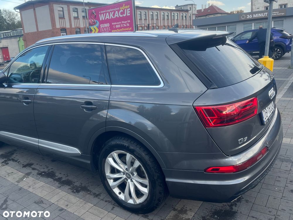 Audi Q7 2019 photo 3