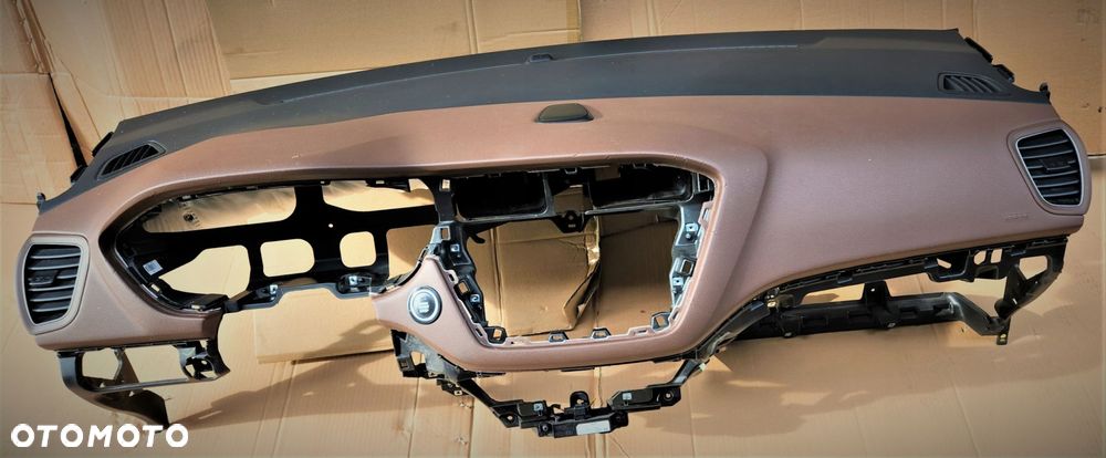 deska rozdzielcza konsola hyundai i20 ii brązowa - 2