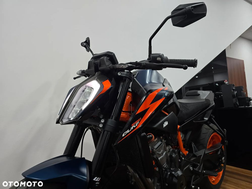 KTM Duke - 24