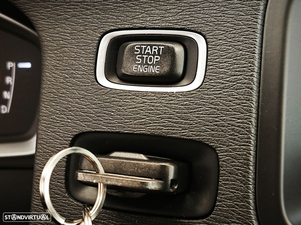Volvo V60 D2 Geartronic Powershift Edition - 29