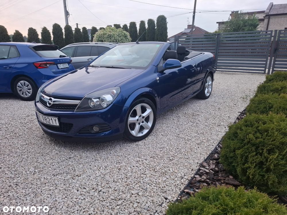 Opel Astra 1.8 Edition 111 Jahre - 1